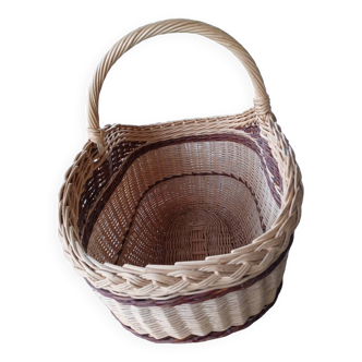 Wicker basket