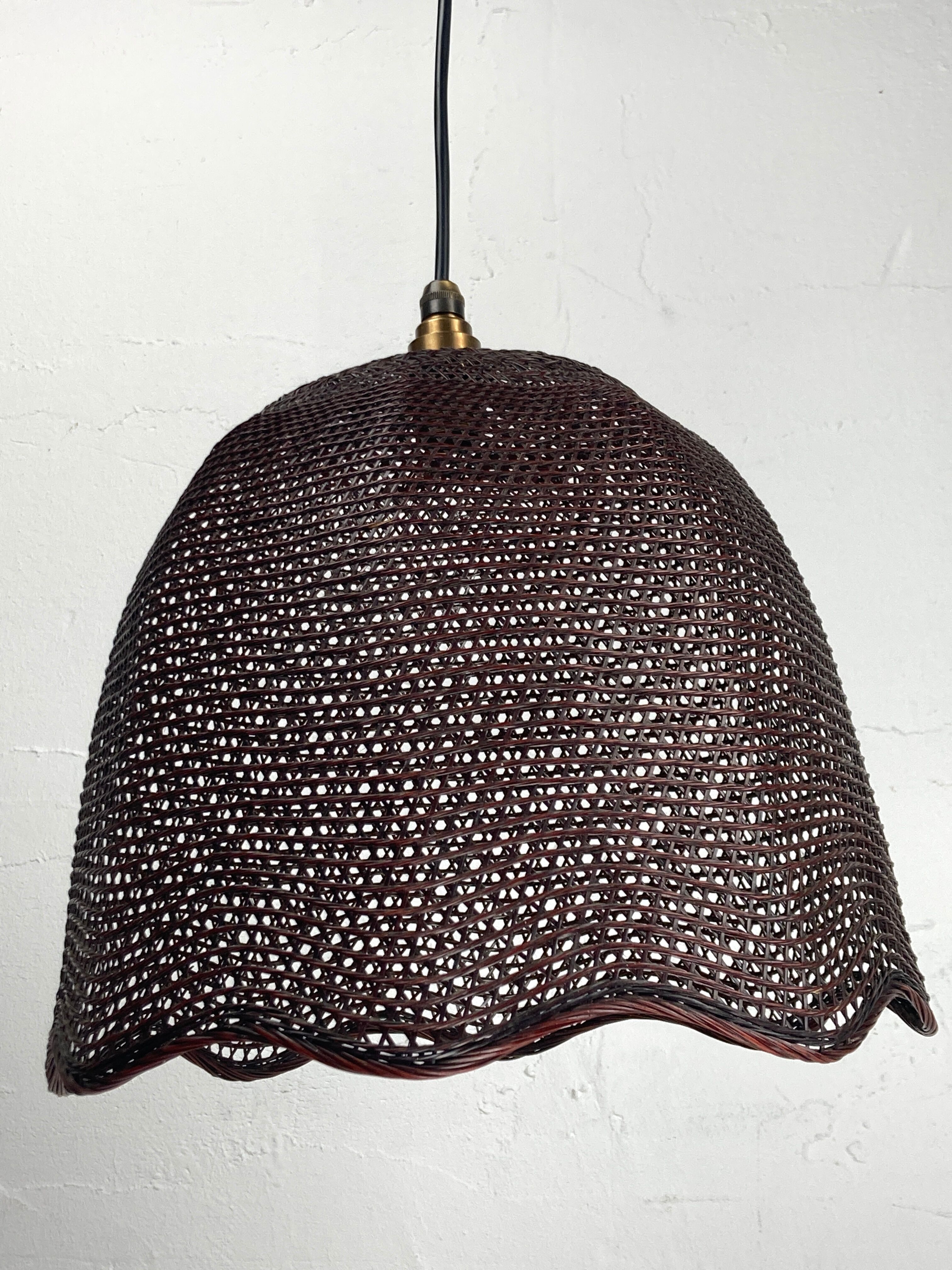 Beehive webbing rattan wicker pendant hanging lamp, 1930s