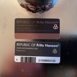 Oxford armchair by Arne Jacobsen, Fritz Hansen, Denmark.