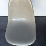 Chairs by Ray & Charles Eames for Herman Miller, 1950