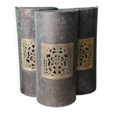 Set of 3 wall lights in hammered and chiseled brass