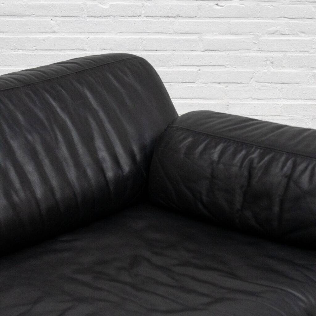 De Sede DS-76 two-seater sofa