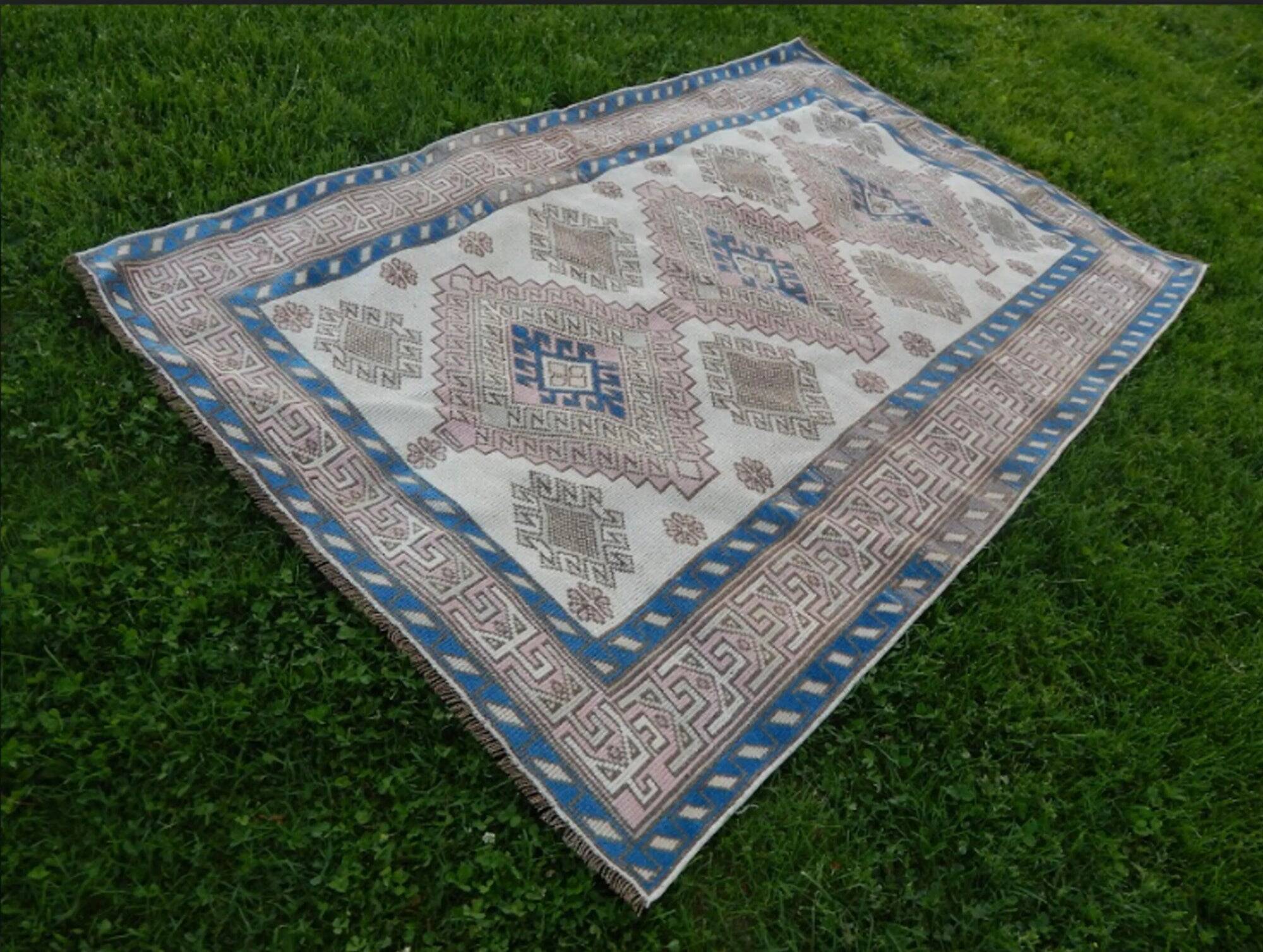 Tapis turc vintage fait main 134x203 cm