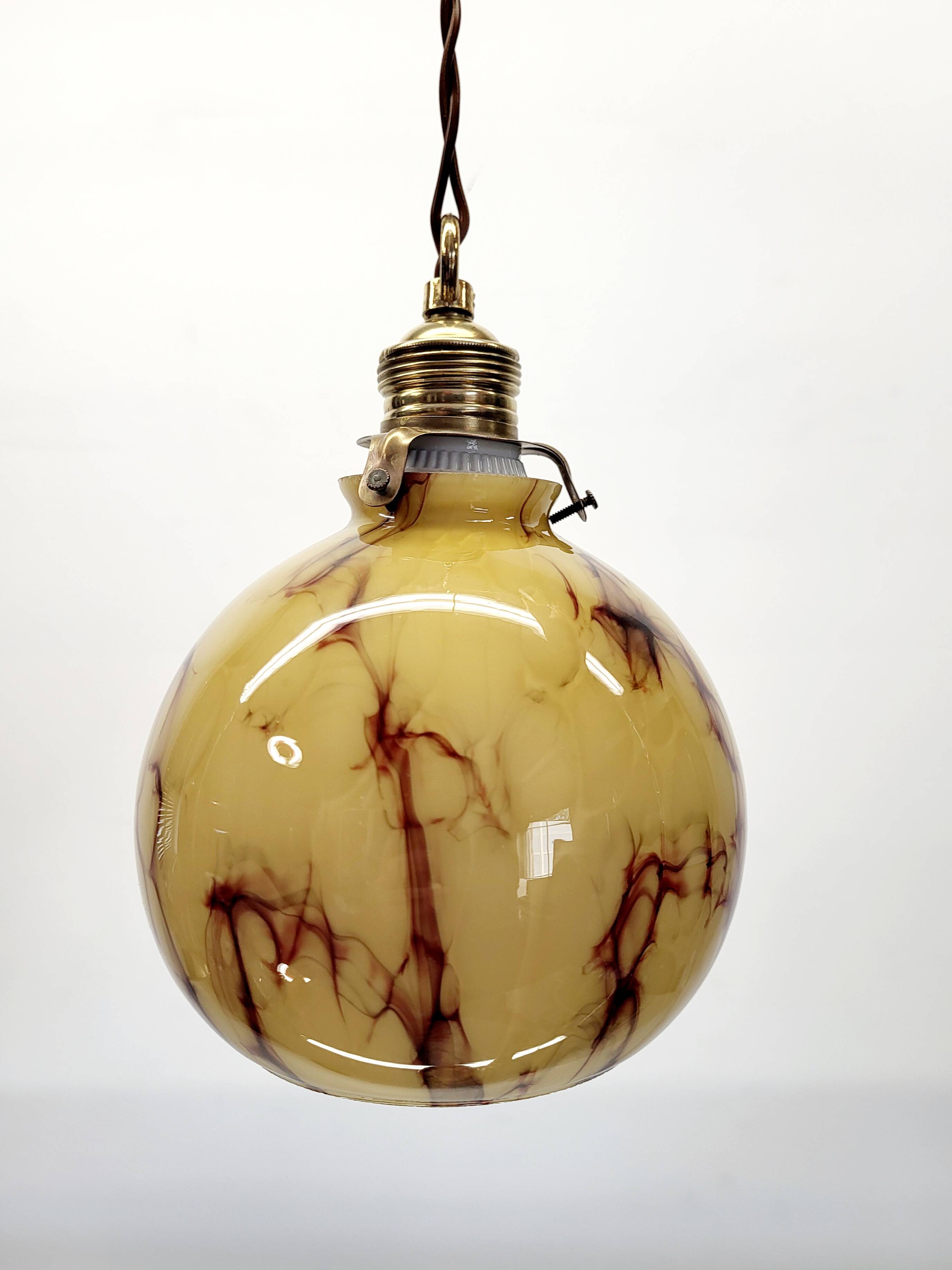 Art Deco lamp in opaline glaze Verreries de Scailmont Henri Heemskerk Belgium