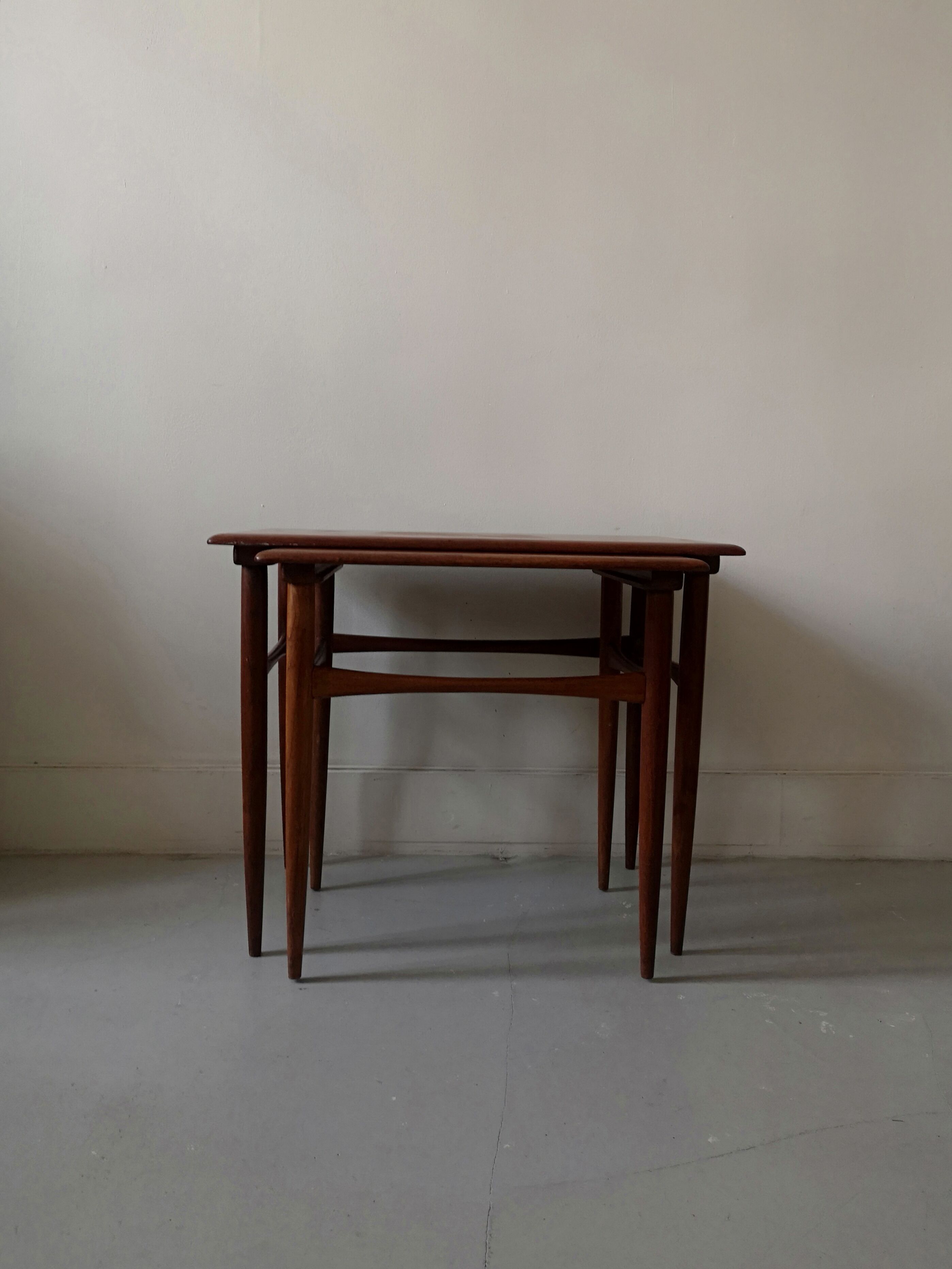 Table gigogne scandinave en teck veritable, 1970