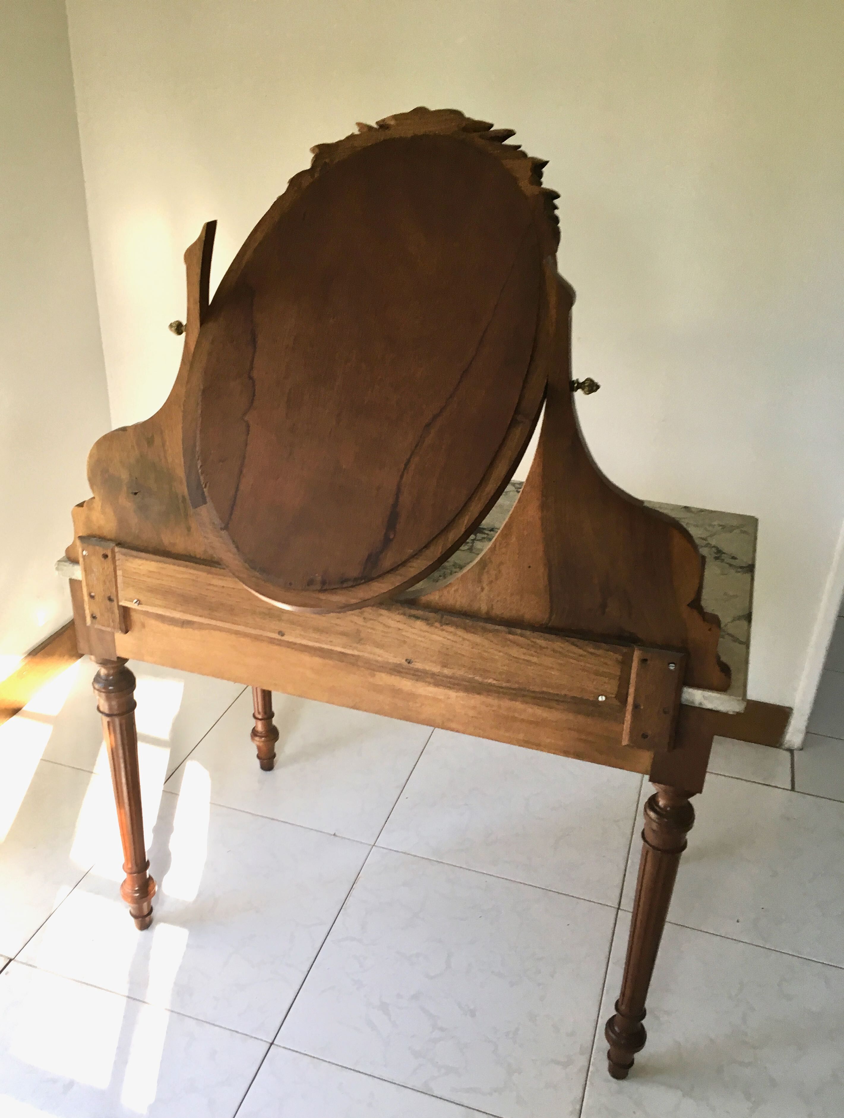 Coiffeuse années 50 bois sculpté et marbre