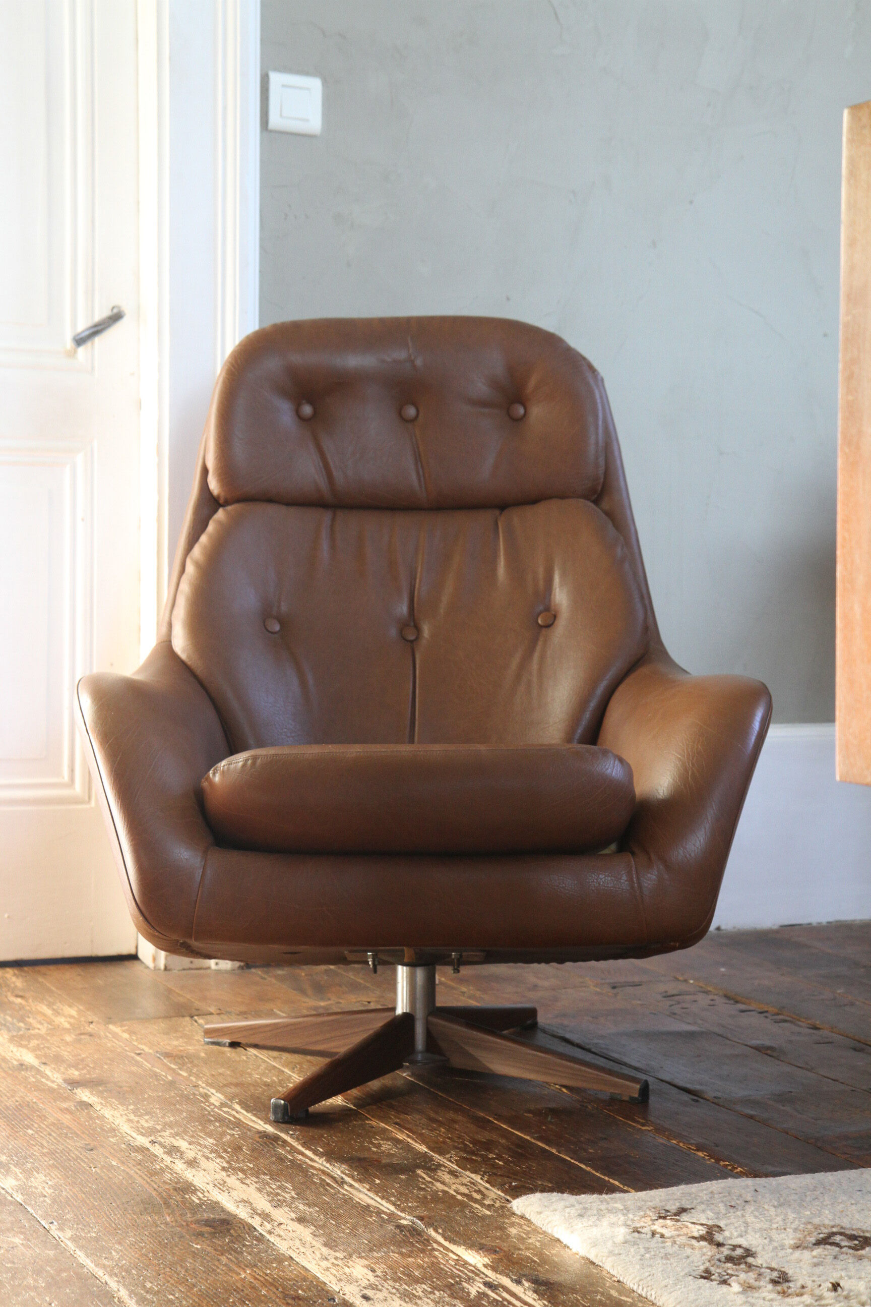Swedfurn swivel chair from the 1960s