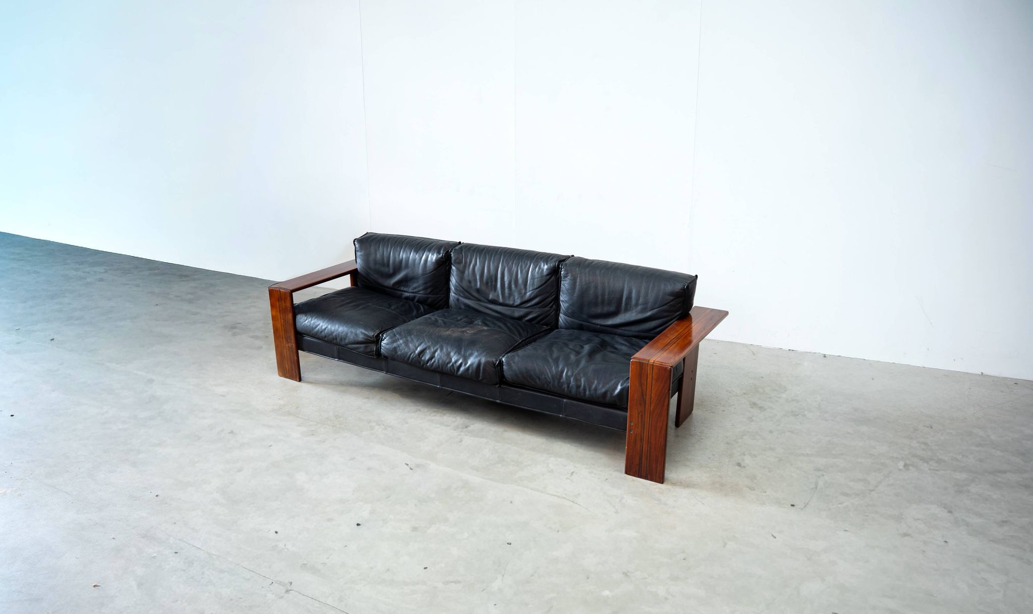 Rare rosewood 3-seater sofa by Afra e Tobia Scarpa for Maxalto