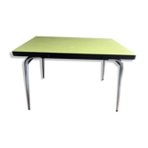Table formica jaune