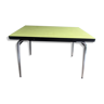 Table formica jaune