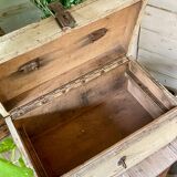 Beige workshop chest