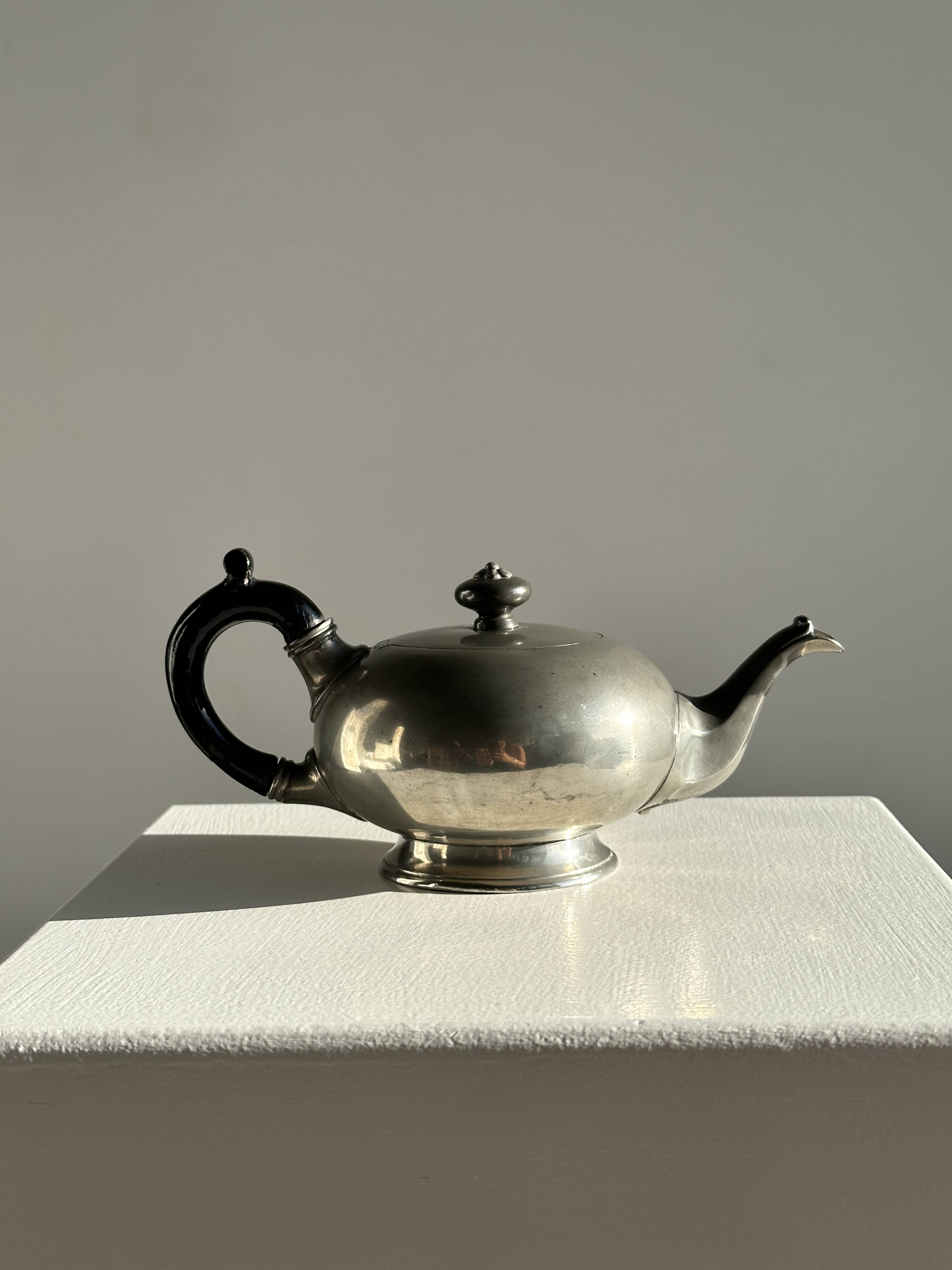 Small teapot, pewter coffee pot flattened oval shape