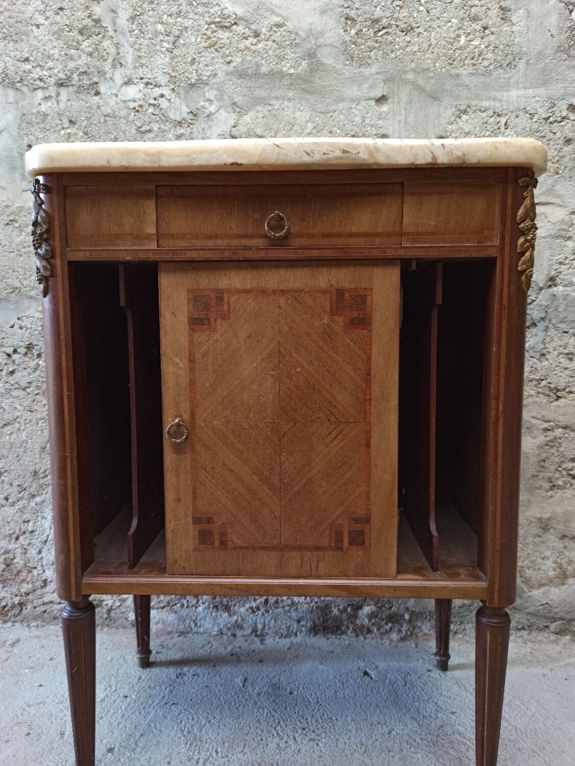 Furniture between two marble tops Louis XVI style