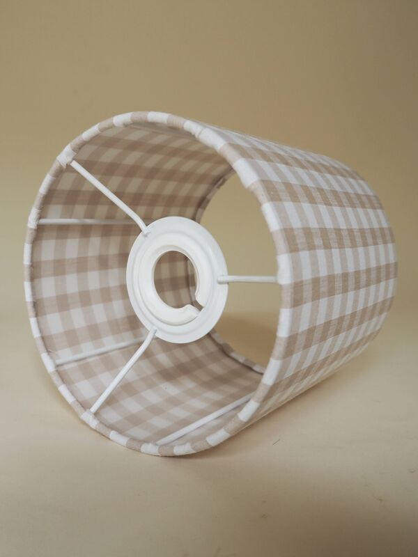 Lampe en céramique avec abat-jour en coton vichy