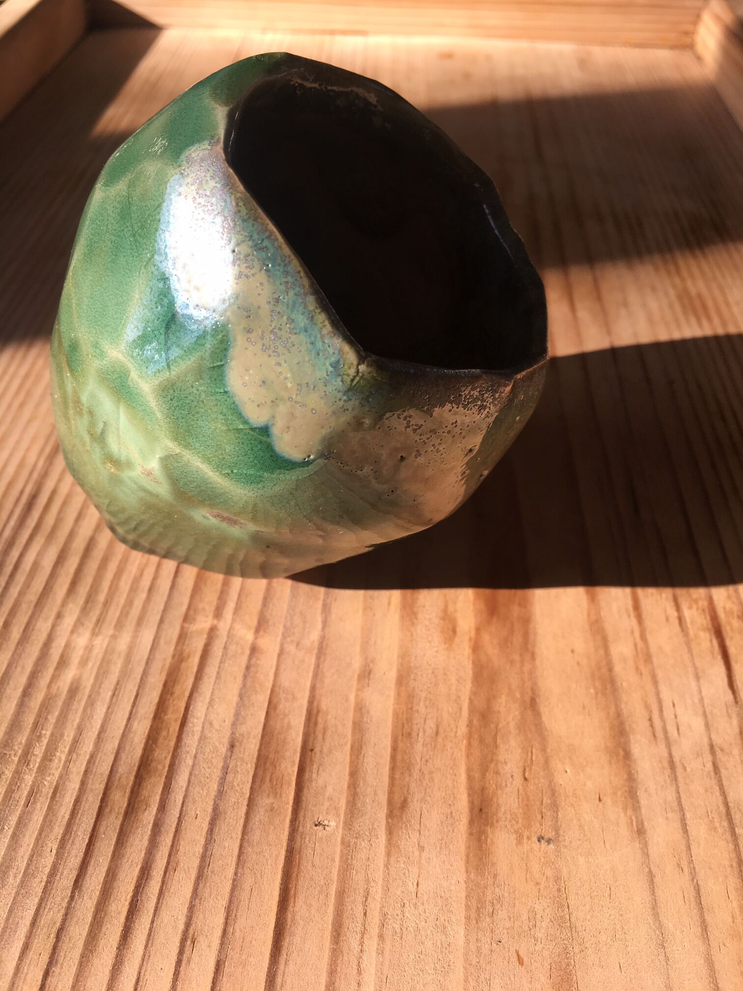 Green enamelled ceramic-faced bowl