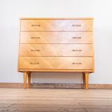 Scandinavian chest of drawers