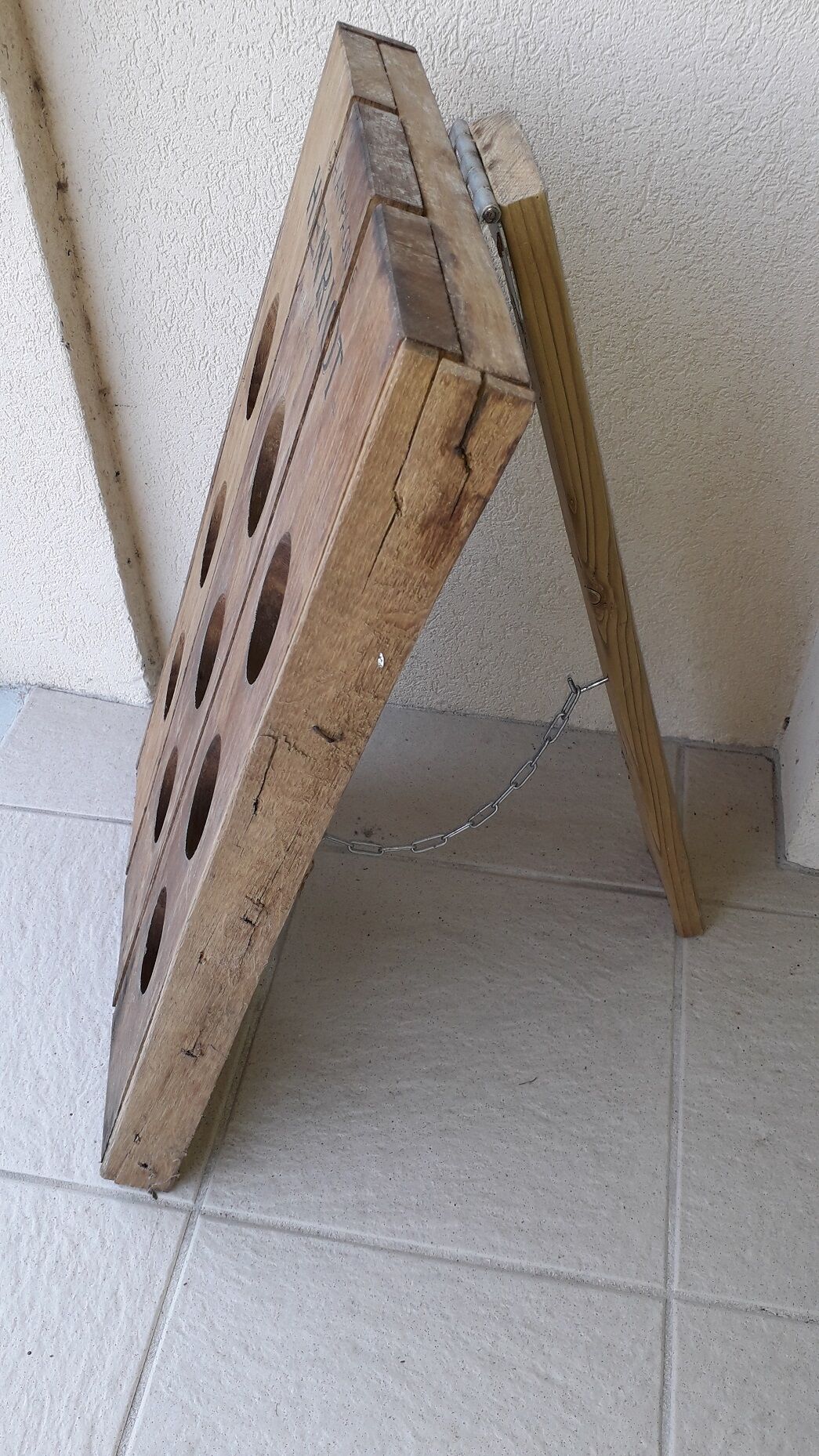 Wooden bottle holder