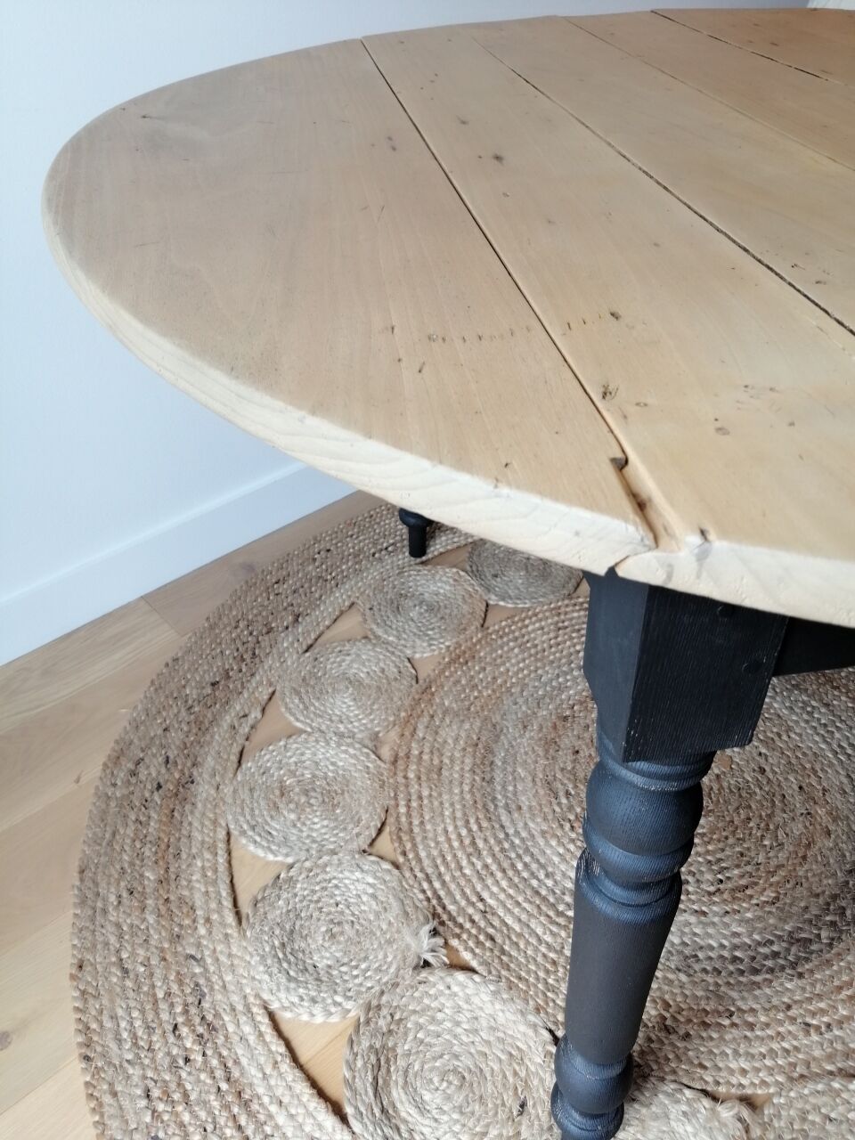 Louis Philippe style round table