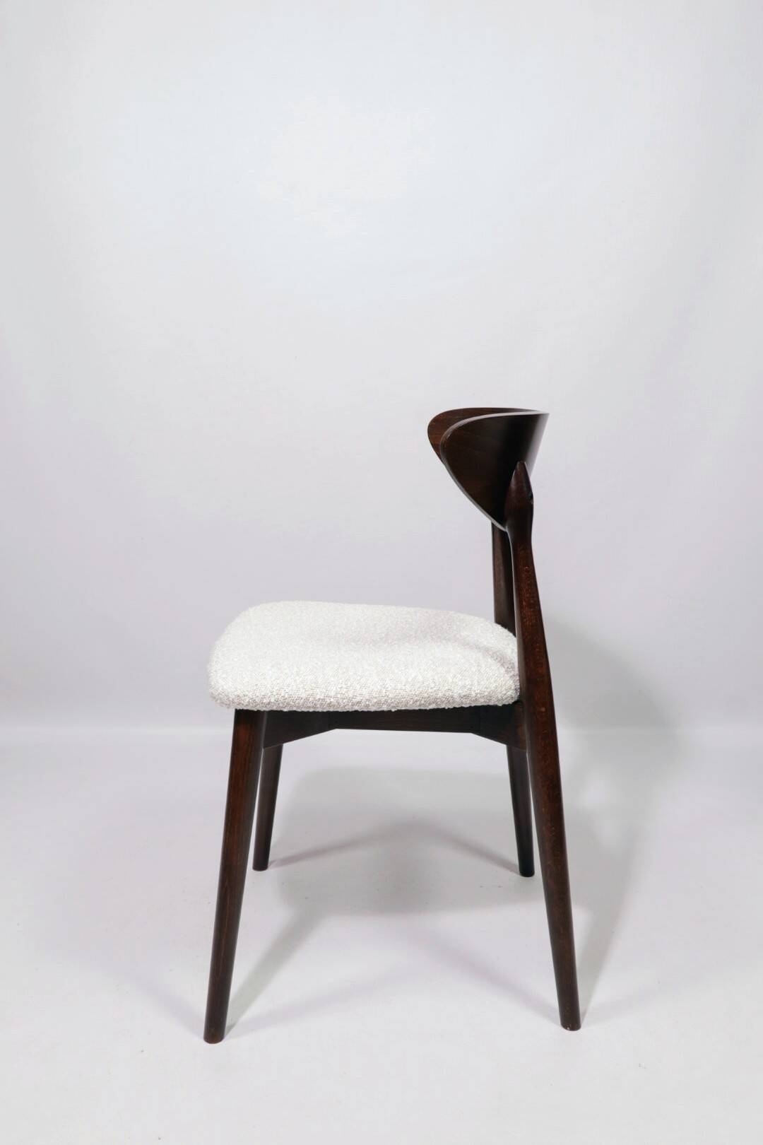 Ensemble de 6 chaises de salle à manger modernes, avec chaises de bureau en tissu bouclé blanc, chaises en bois de hêtre