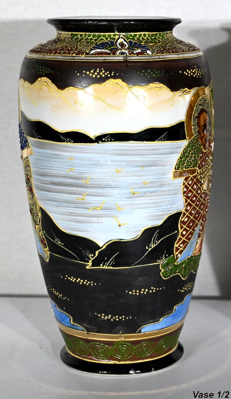 Pair of satsuma vases in japanese porcelain – early twentieth