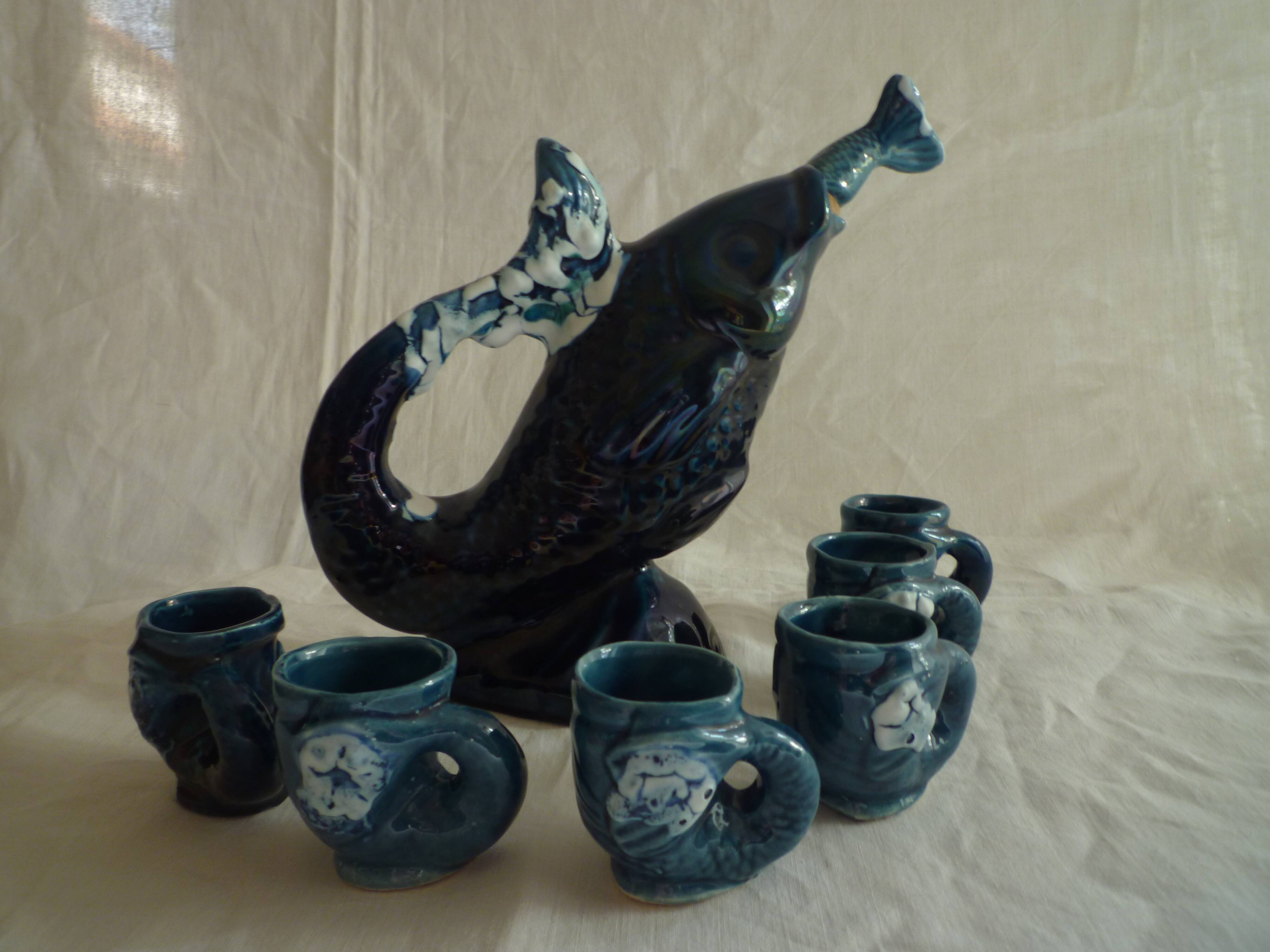 Fish liqueur service, 7 pièces