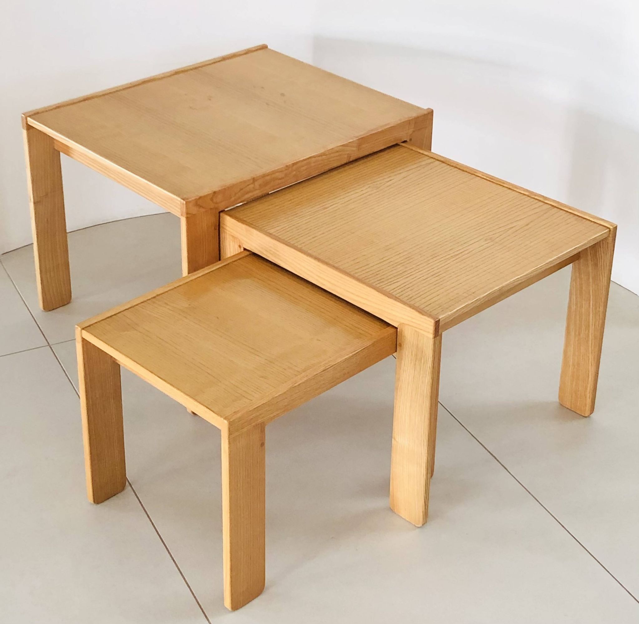 Model 777 ash nesting tables by Afra & Tobia Scarpa for Cassina, Italy 1960s