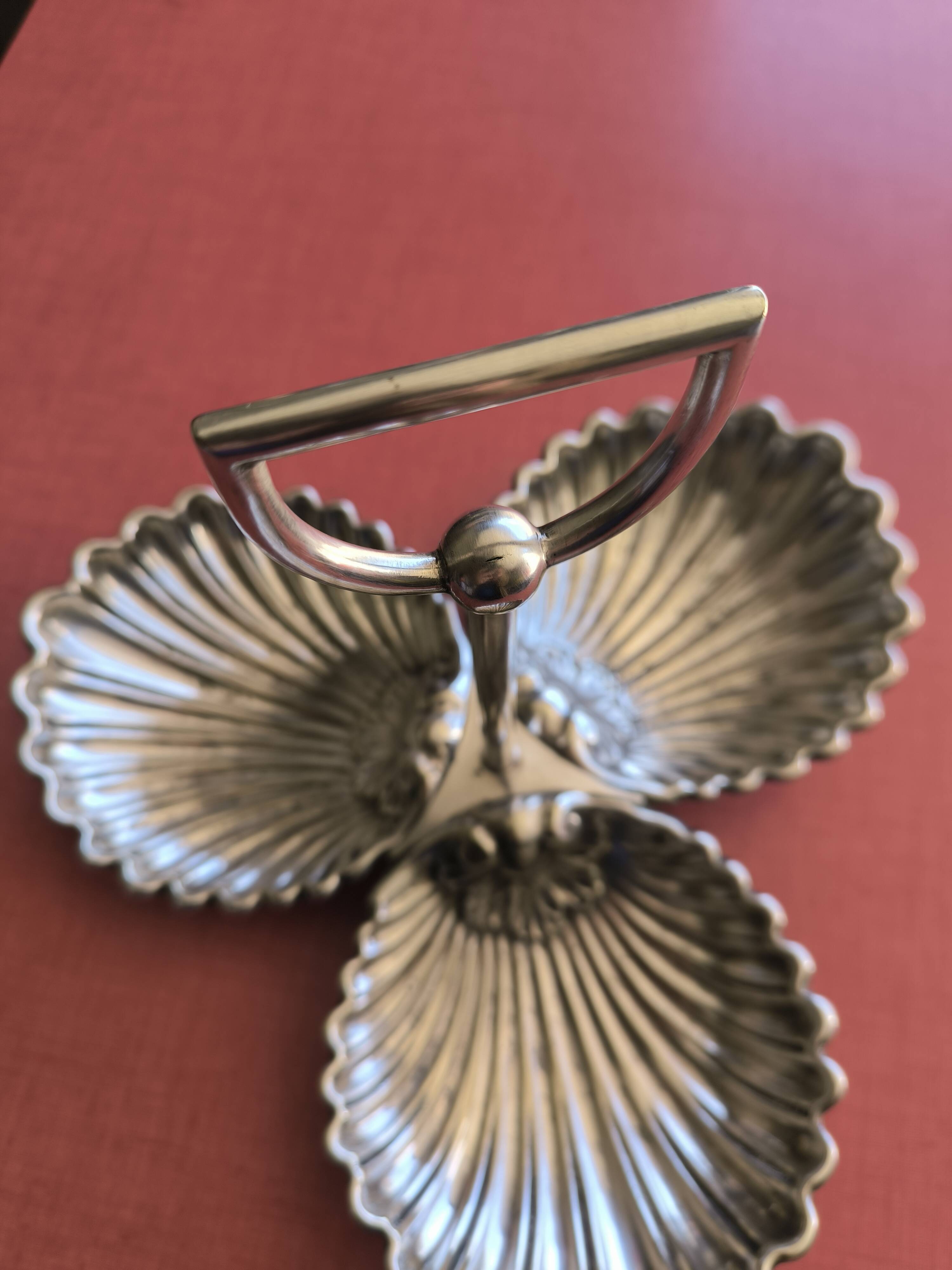 Mappin Webb's Servant