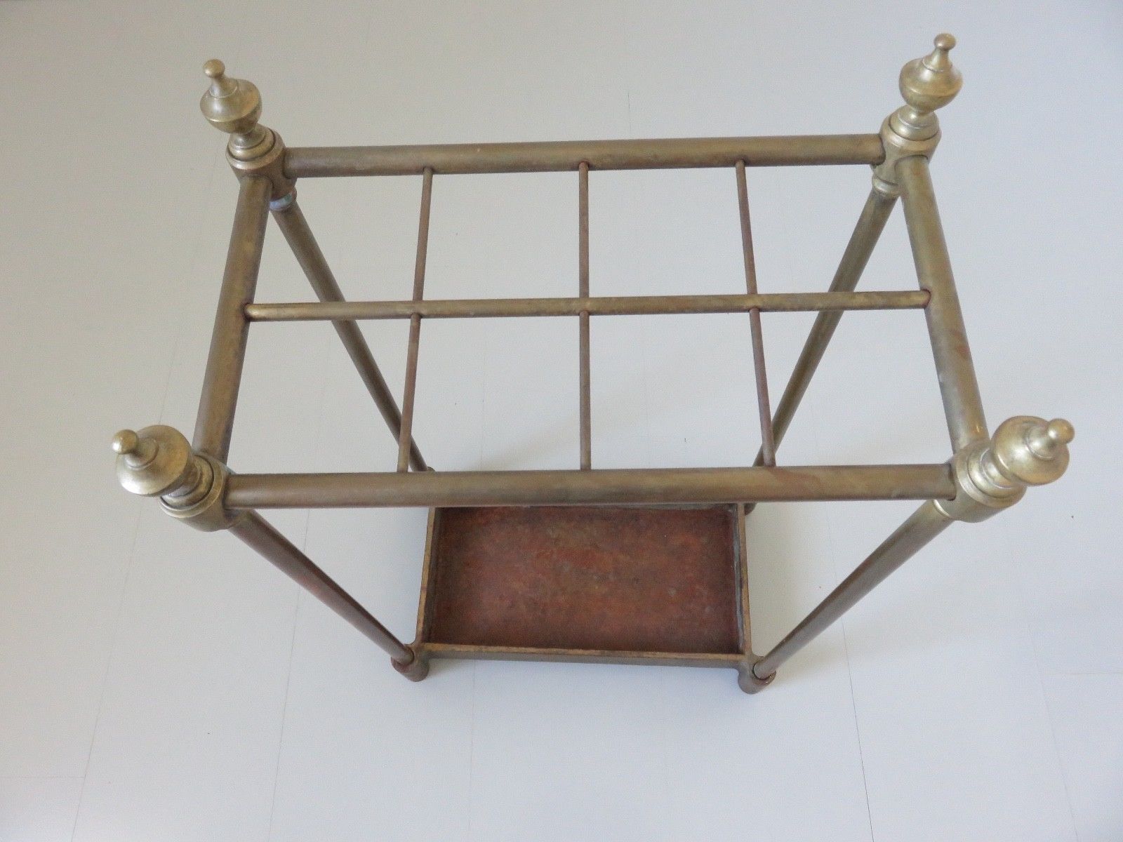 Umbrella rack in brass of the 1900s