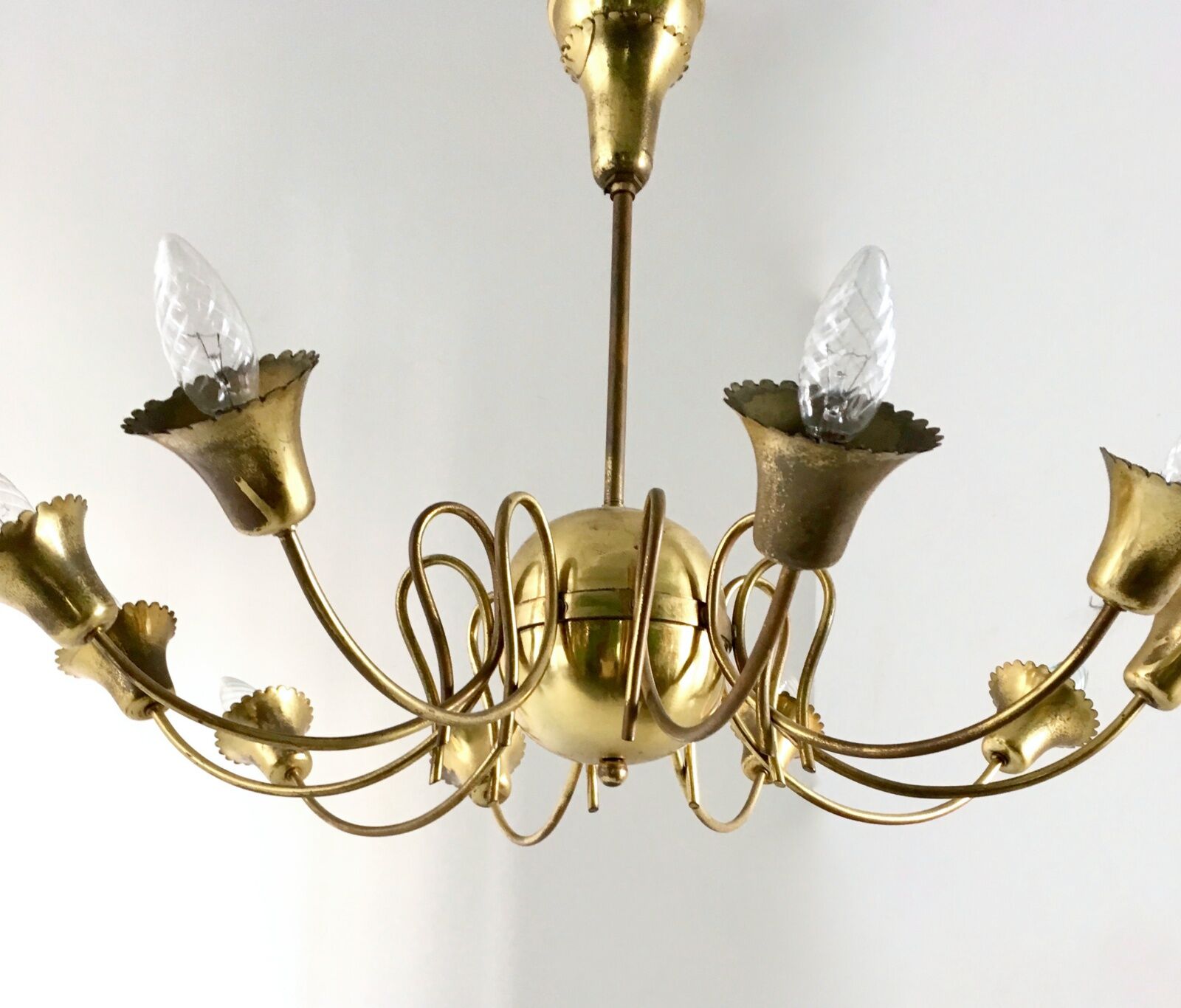 Beautiful Vintage Round Brass Chandelier with 10 Lights, Italy