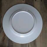 Plat de service en faïence avec décor de cerises