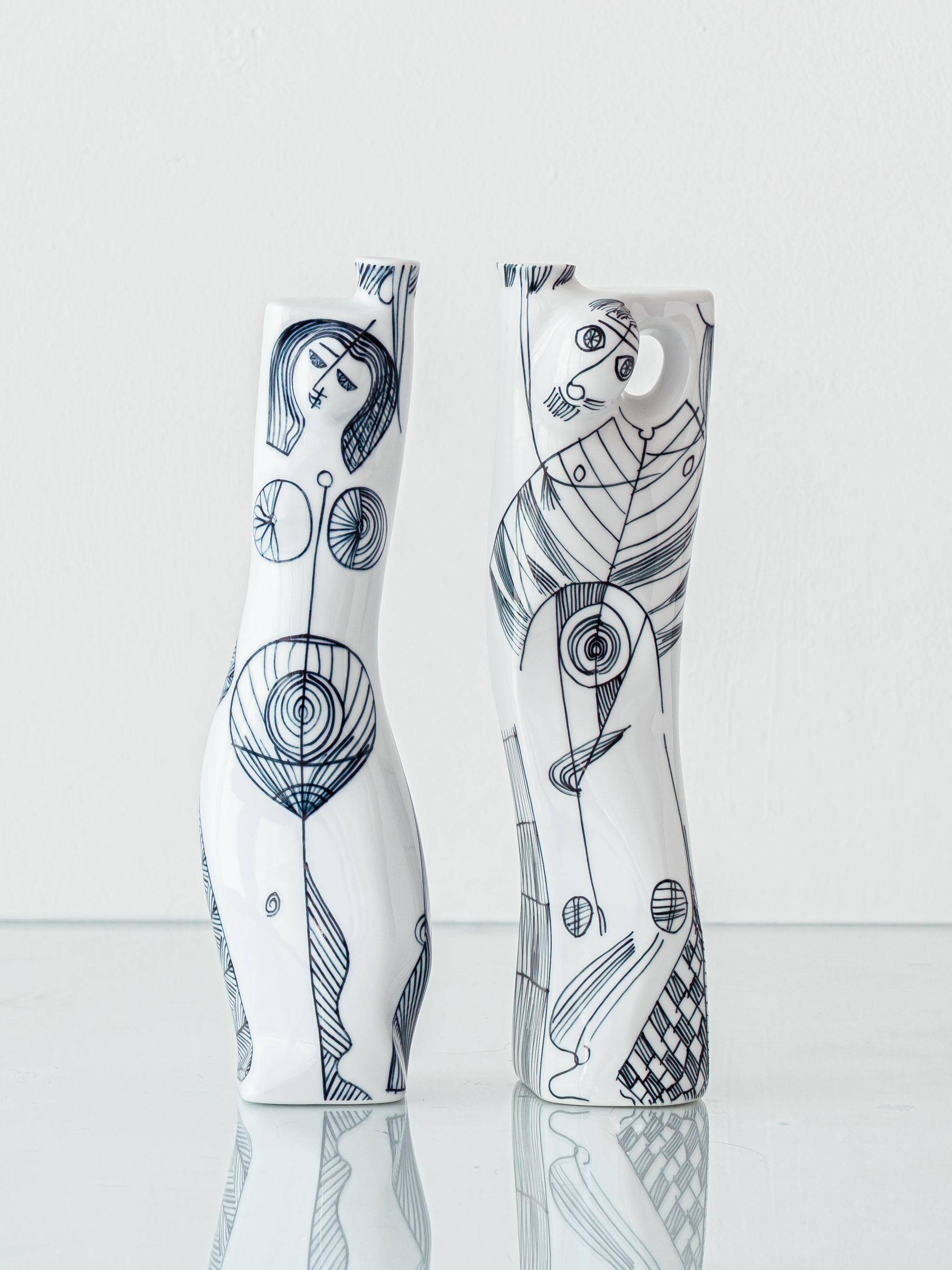 Pair of modernist nude figurative vases in porcelain by Sargadelos.