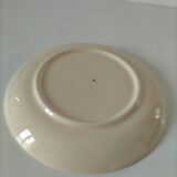 Saint Clement barbotine style plate