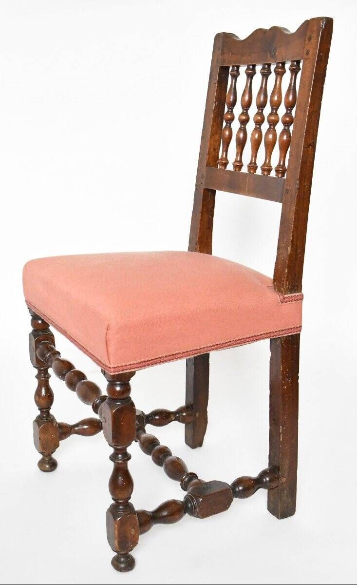Chaise style Louis XIII