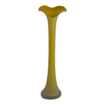 1970s blown glass vase