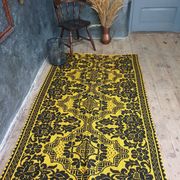 Wool handwoven yellow rug Romanian rug. Teppich. Tapis roumain. Romania