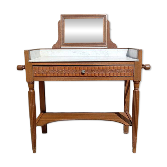 Art Deco hairdresser