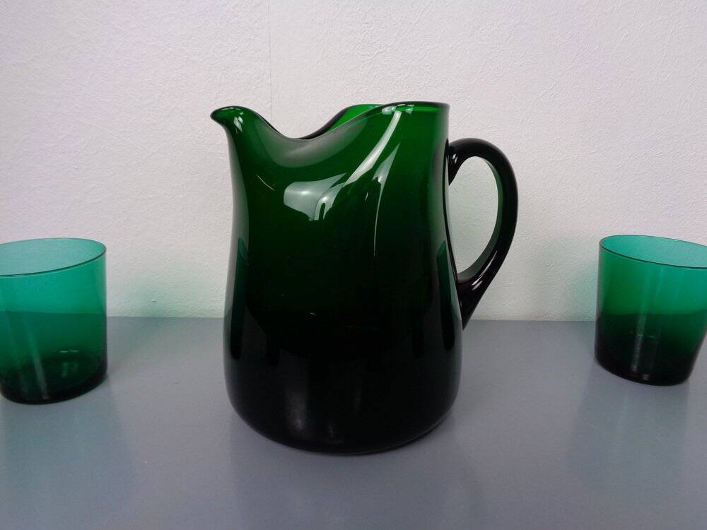 Italian green glass decanter and tumbler, 1960s, set of 7.