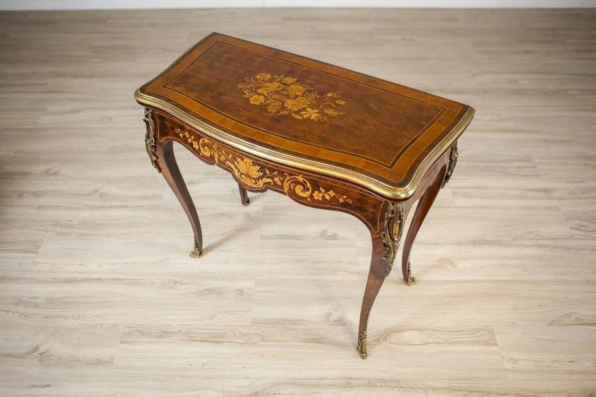 19th Century Inlaid Card Table Lined with Green Fabric