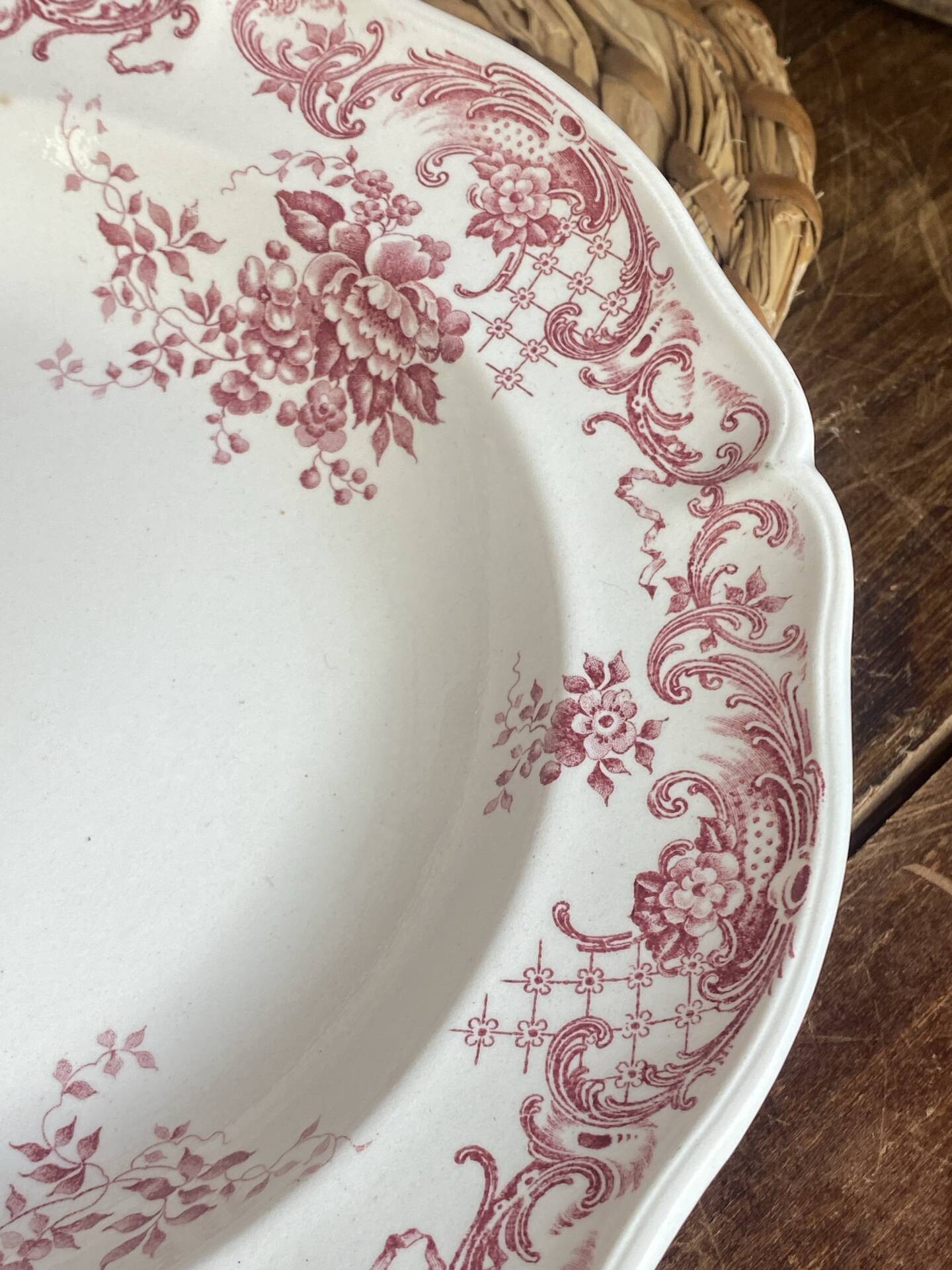 Round plate, ironstone, Villeroy & Boch, Valeria