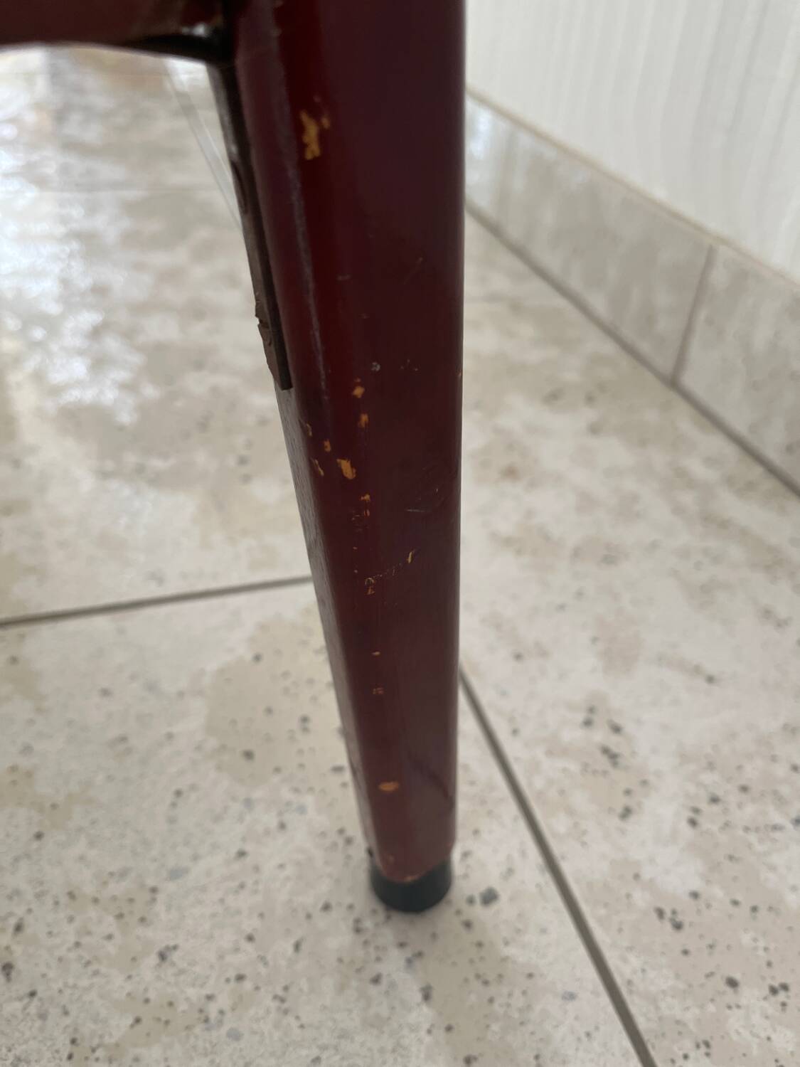 Vintage serving trolley in varnished wood from the 60s