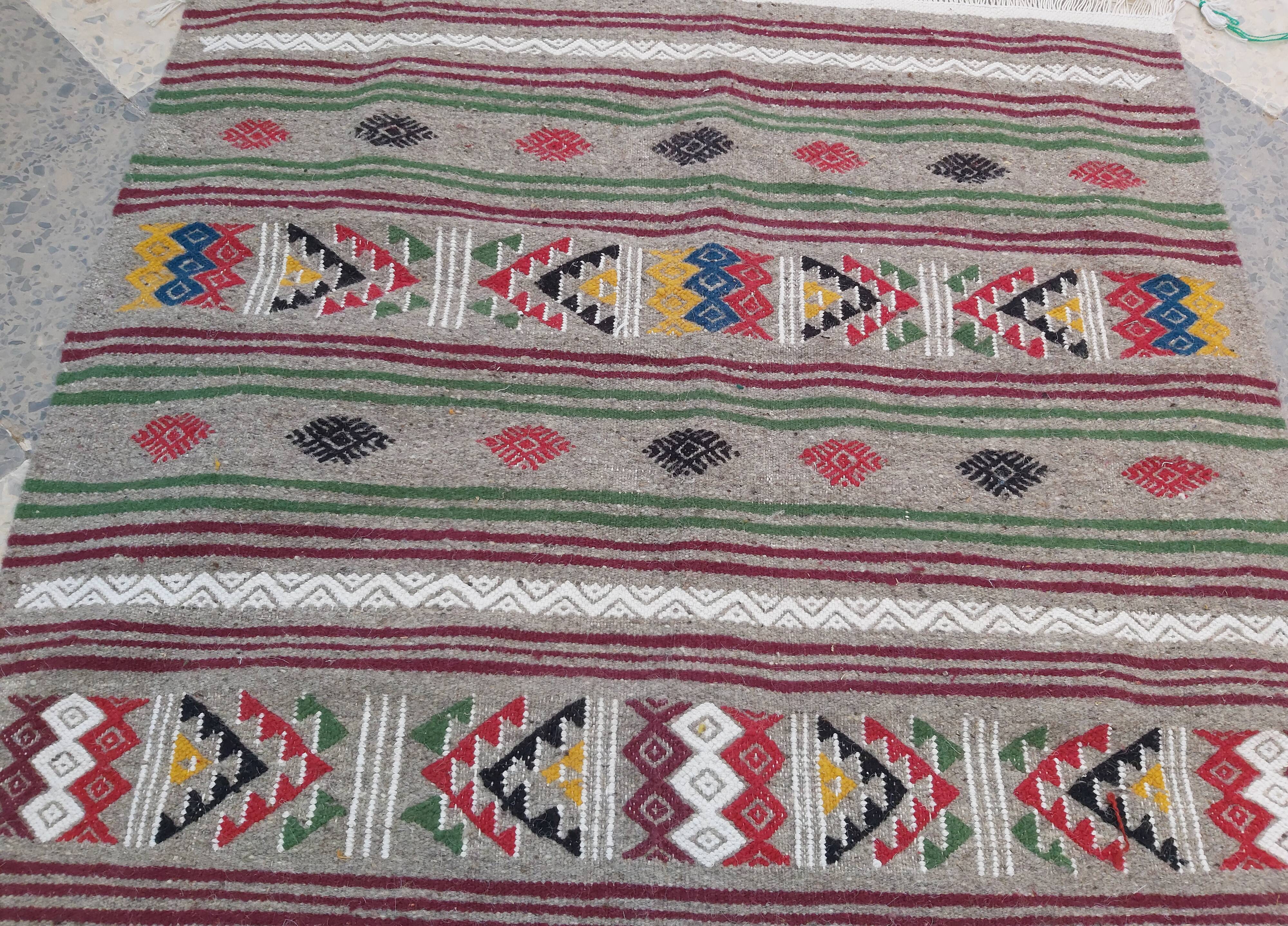 Traditional grey kilim carpet handmade in pure wool 145x100cm