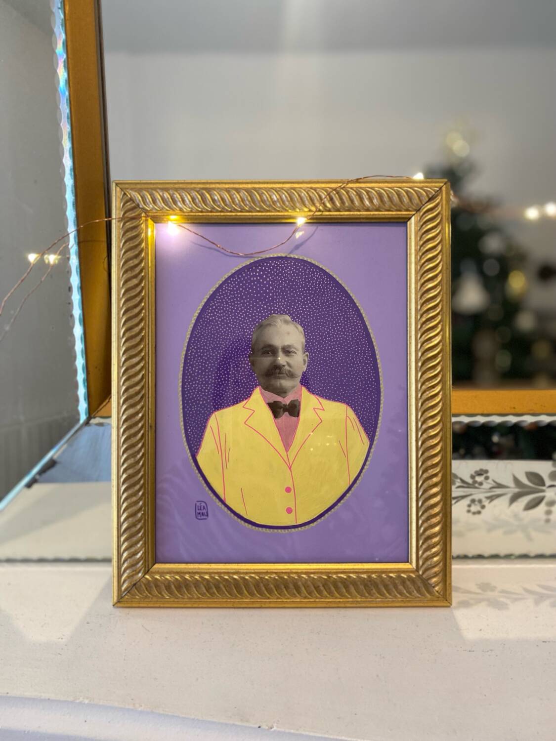 Vintage frame and photo