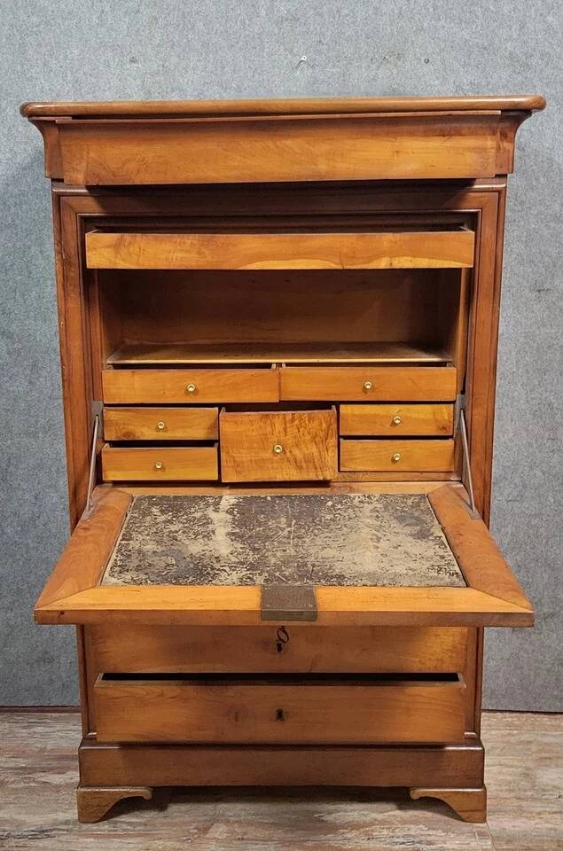 Secrétaire époque Louis Philippe en merisier massif époque XIXeme