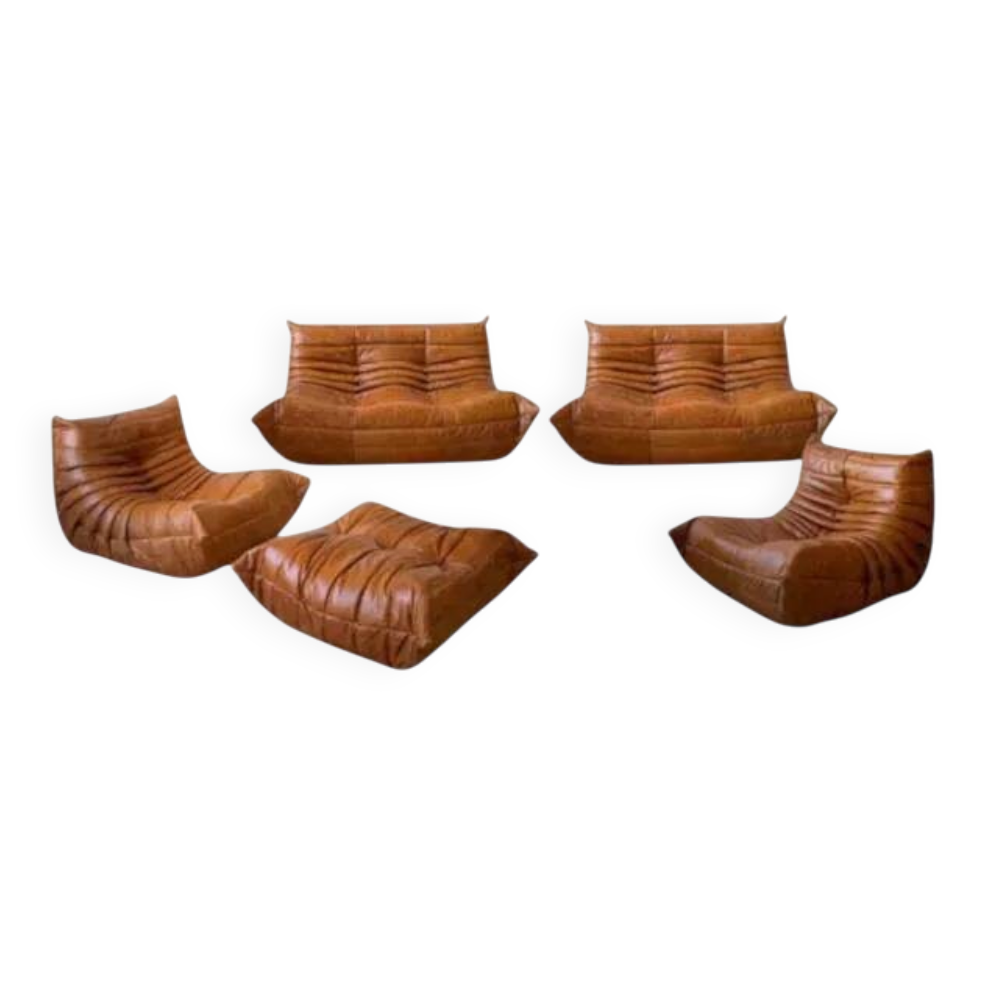 Togo Ensemble de 2 canapés deux places, 2 fauteuils et un pouf en cuir de pin de Dubaï