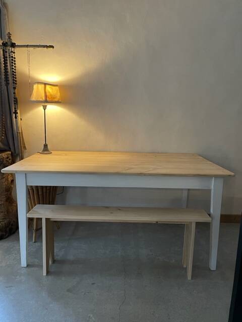 Two-tone table