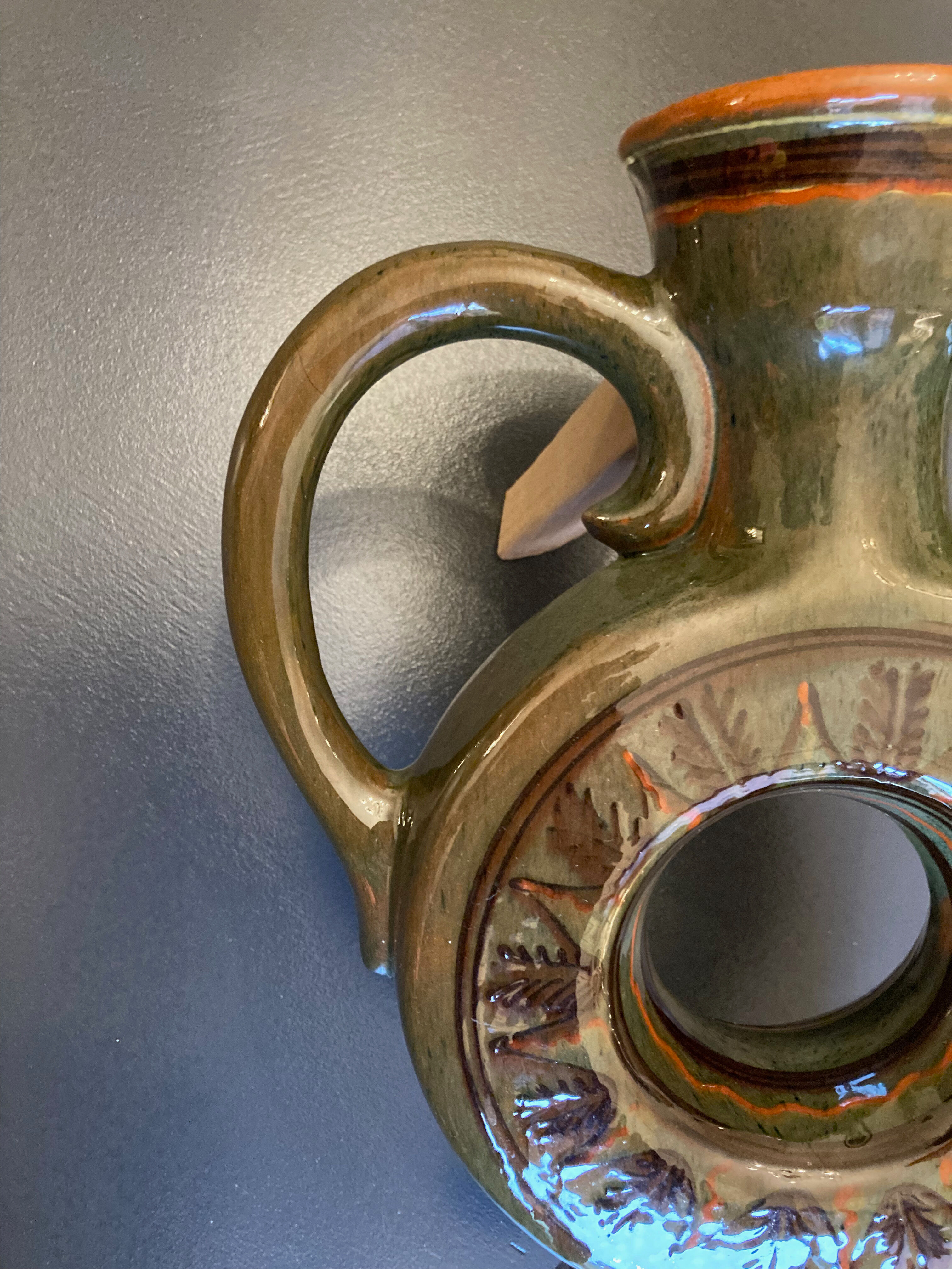 Earthenware ring coffee maker