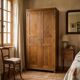 Armoire parisienne ancienne en chêne