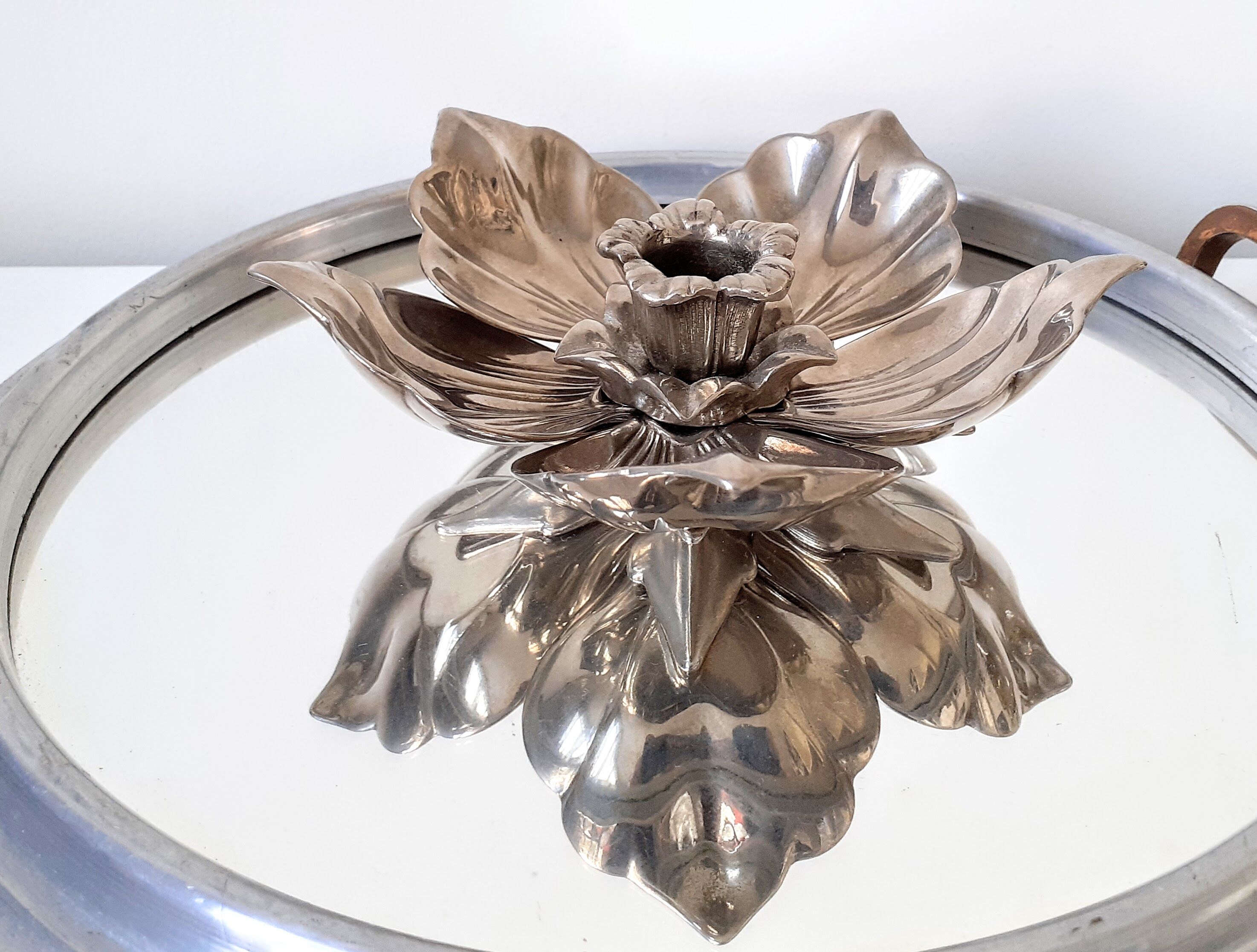 Flower ashtray candlestick