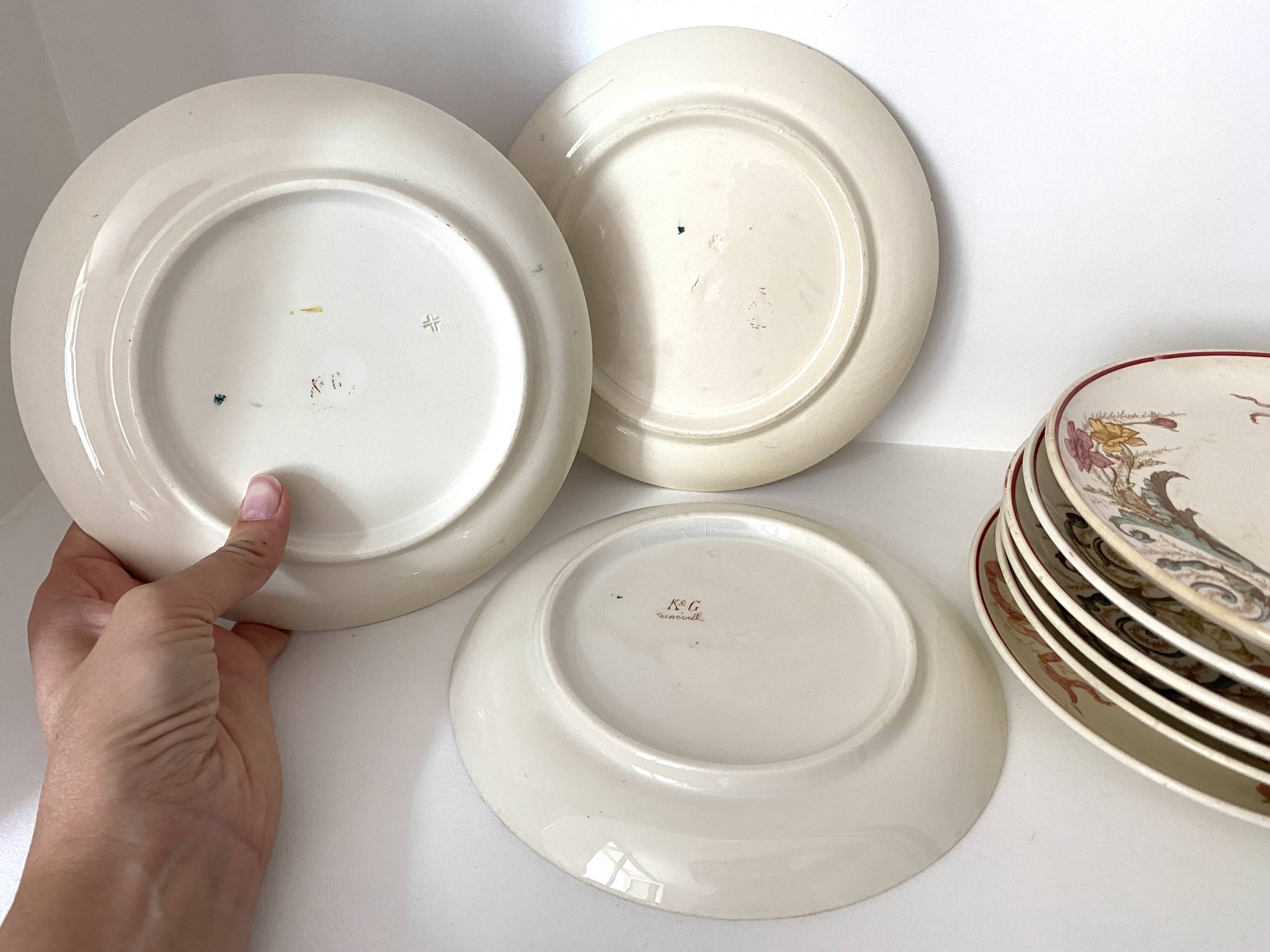 Set of 9 dessert plates "A la Samaritaine" K&G Lunéville 1900, art nouveau service