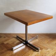 Table d'appoint pour téléviseur des années 1980